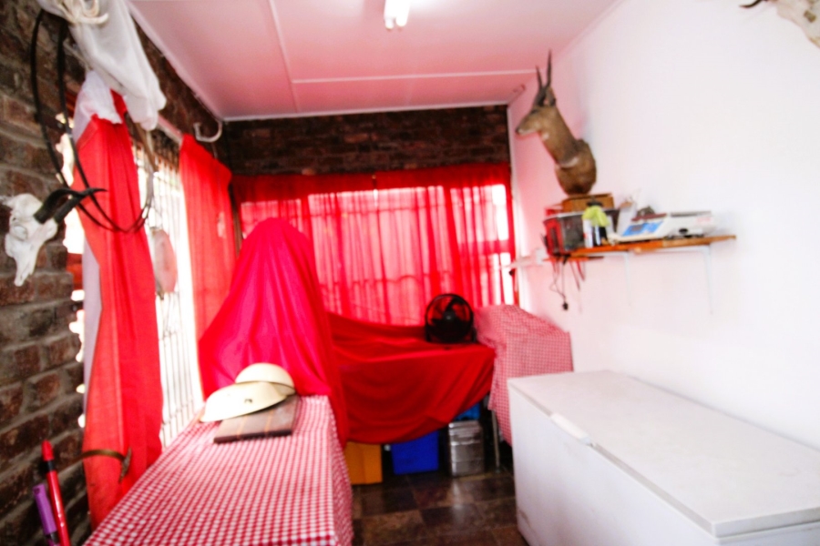 5 Bedroom Property for Sale in Greenfields Eastern Cape